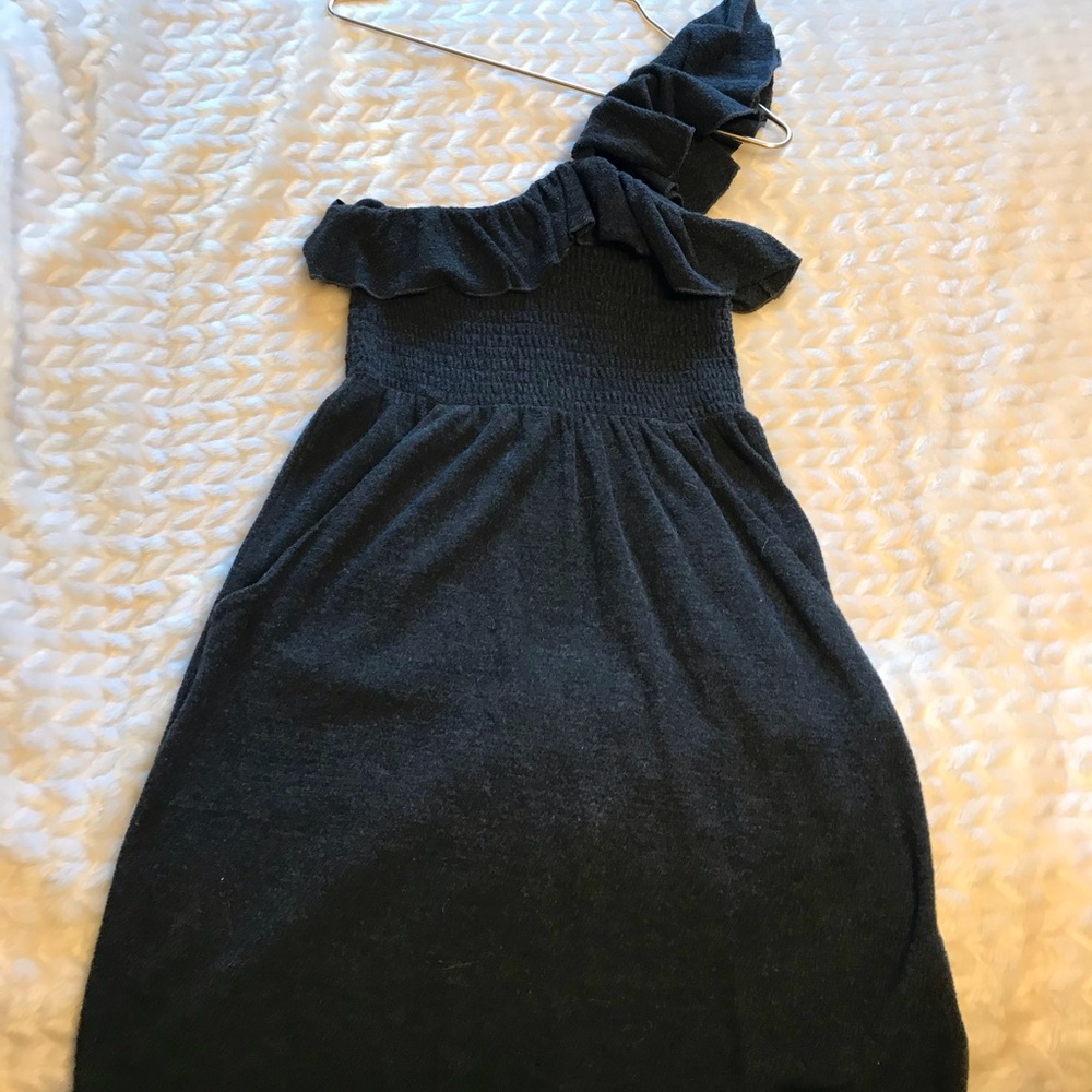 Cute black ruffle dress covers up